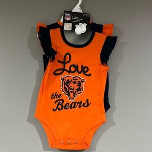 Chicago Bears 2pc creeper set NWT size 3-6 months